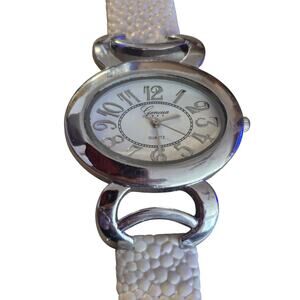 Geneva Ladies watch oval dial adjustable strap new battery‎ BOHO unique design